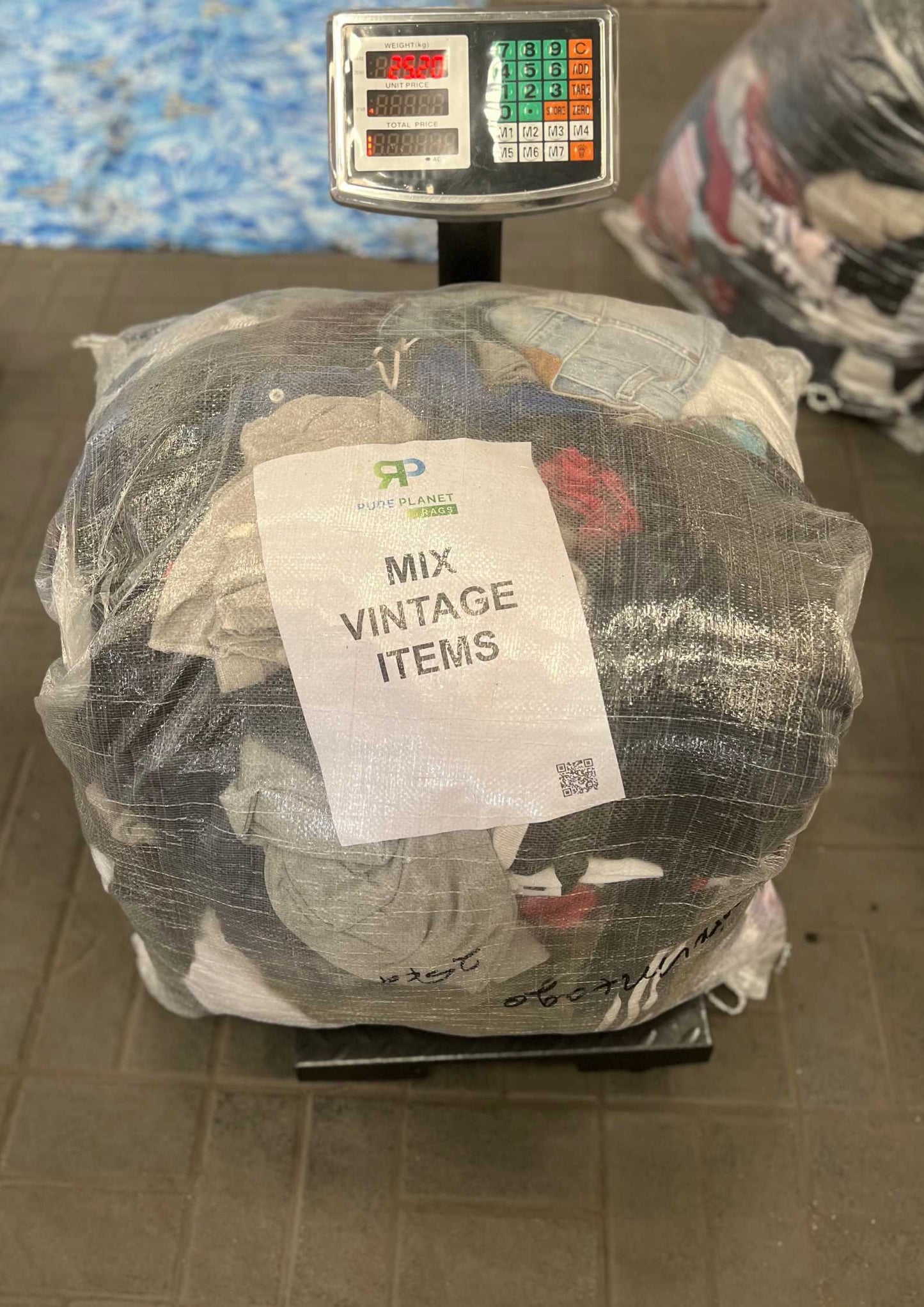 Pure Planet Rags Mix Vintage Items 25kg Sack
