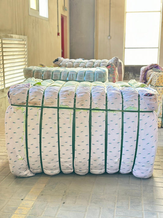 Pure Planet Rags Mix Sorted Vintage Items 450kg Bale