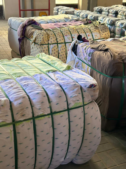 Pure Planet Rags Mix Sorted Vintage Items 450kg Bale